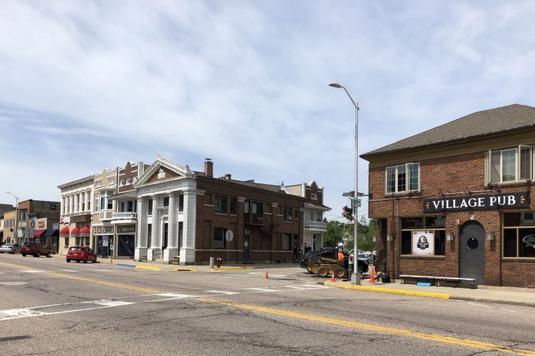 Shorewood Hills Homes for Sale and Realtors